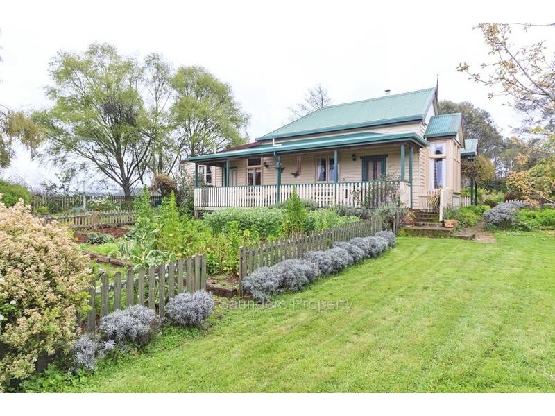 Barrington TAS 7306