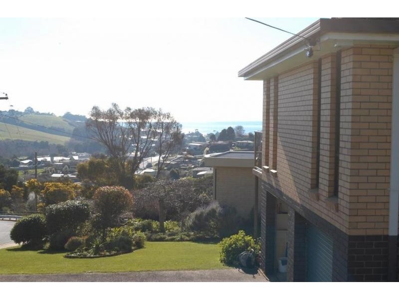 83 Ironcliffe Road, Penguin TAS 7316