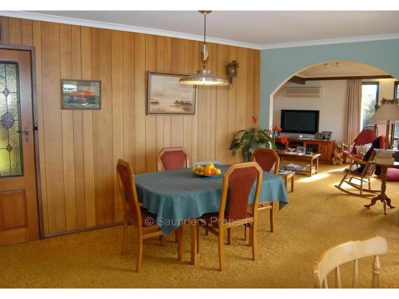 83 Ironcliffe Road, Penguin TAS 7316