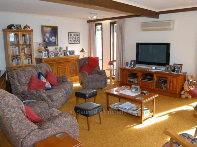 83 Ironcliffe Road, Penguin TAS 7316