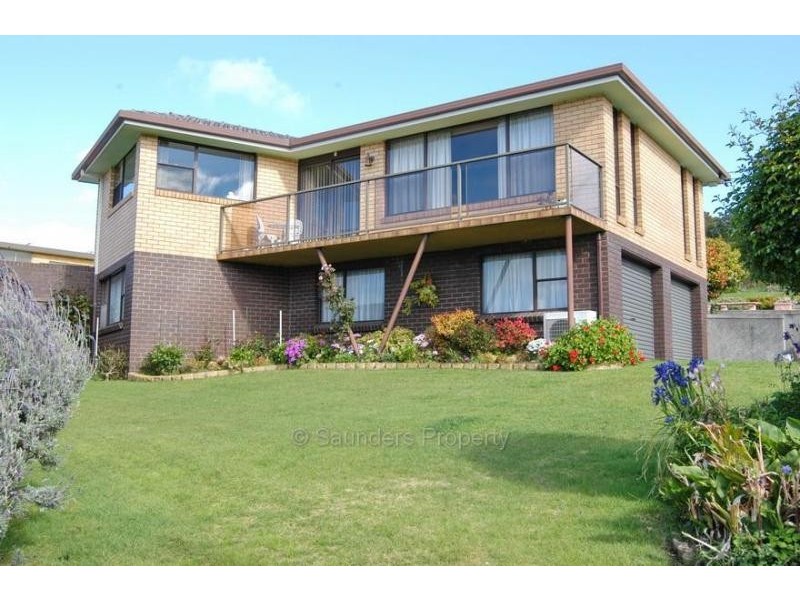 83 Ironcliffe Road, Penguin TAS 7316