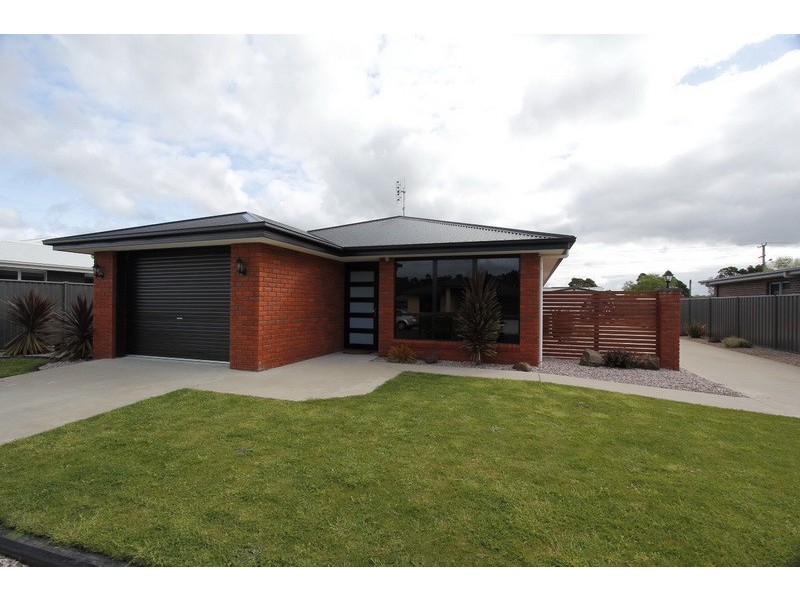 12 Katelyn Drive, Wynyard TAS 7325