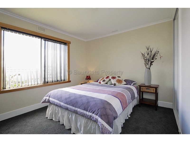12 Elizabeth Street, Park Grove TAS 7320