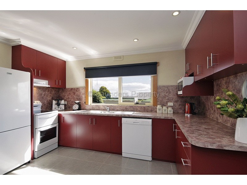 12 Elizabeth Street, Park Grove TAS 7320