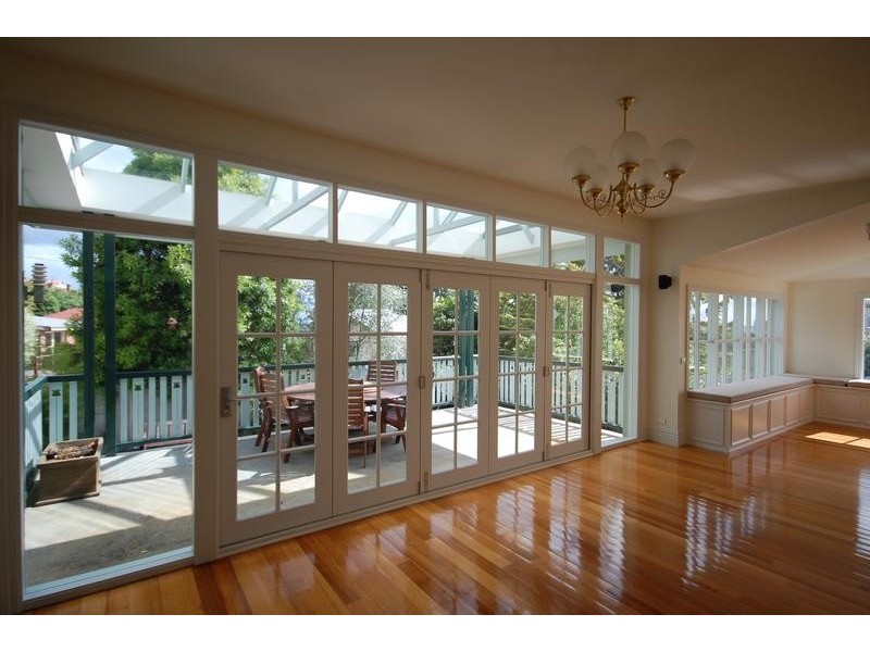 15 Charles Street, Burnie TAS 7320