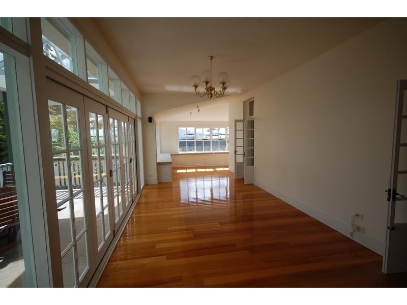 15 Charles Street, Burnie TAS 7320