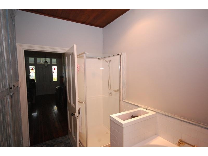 15 Charles Street, Burnie TAS 7320