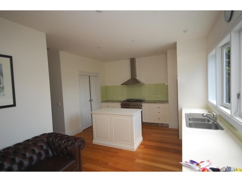 15 Charles Street, Burnie TAS 7320