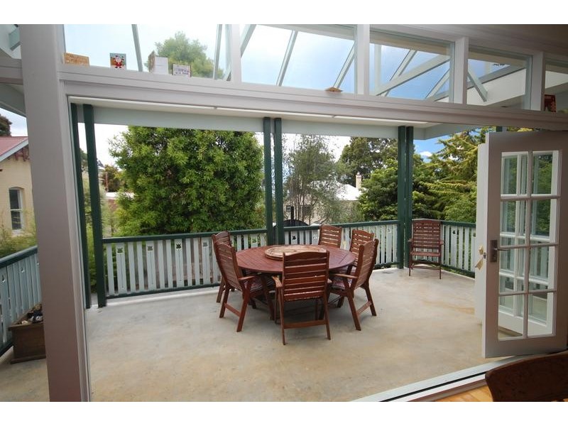15 Charles Street, Burnie TAS 7320