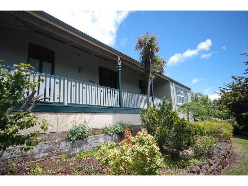 15 Charles Street, Burnie TAS 7320