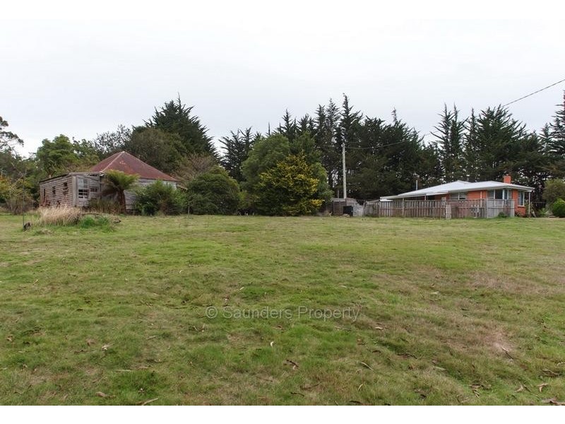 721 Sheffield Road, Acacia Hills TAS 7306