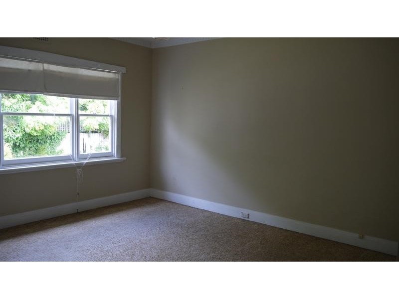 1/137 Steele Street, Devonport TAS 7310