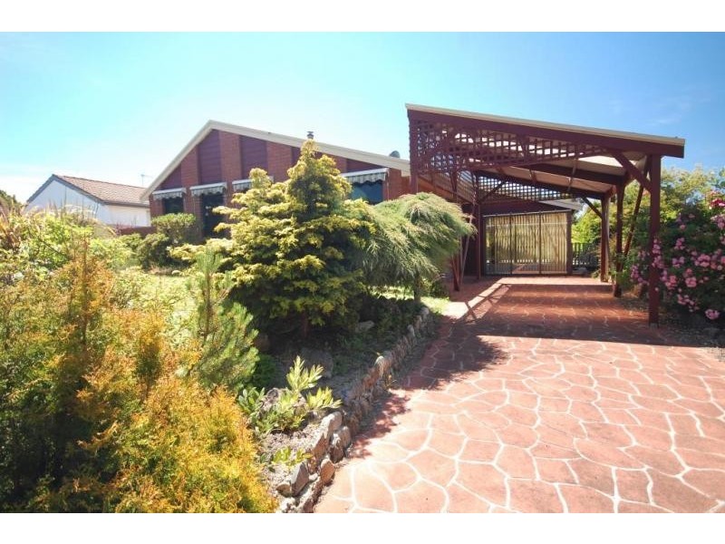 15 Damian Avenue, Downlands TAS 7320