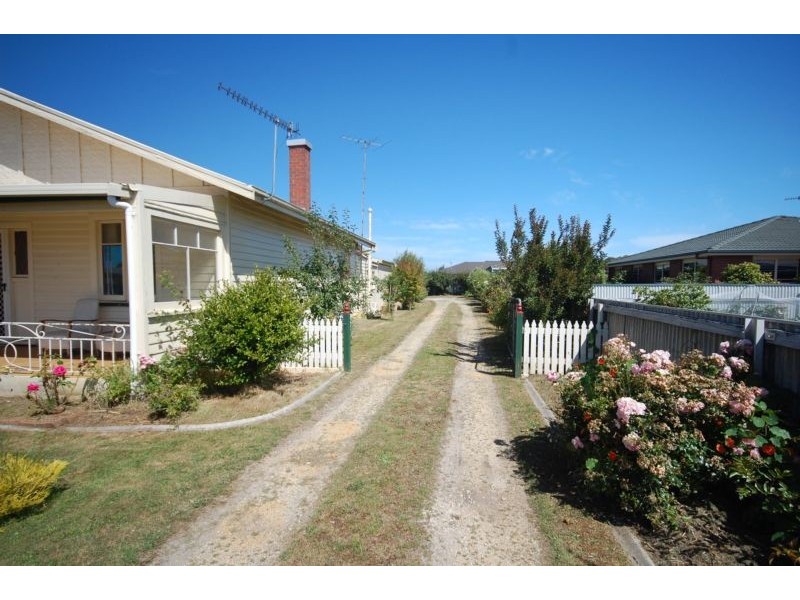 28 Inglis Street, Wynyard TAS 7325