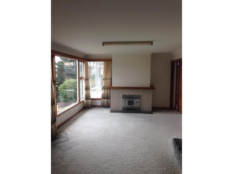 21 Quinn Street, Penguin TAS 7316