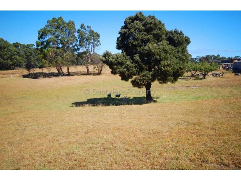 69 Linton Avenue, Heybridge TAS 7316