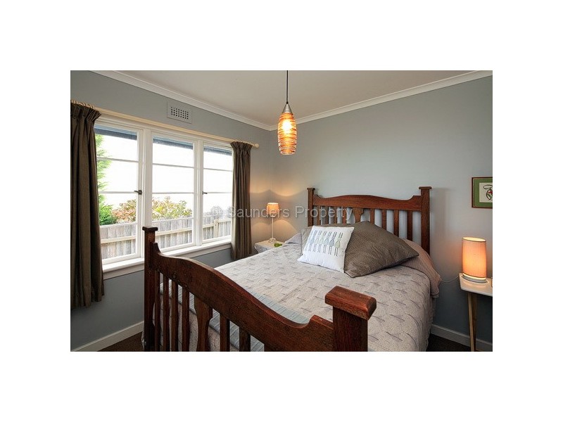 1 Villiers Street, Parklands TAS 7320