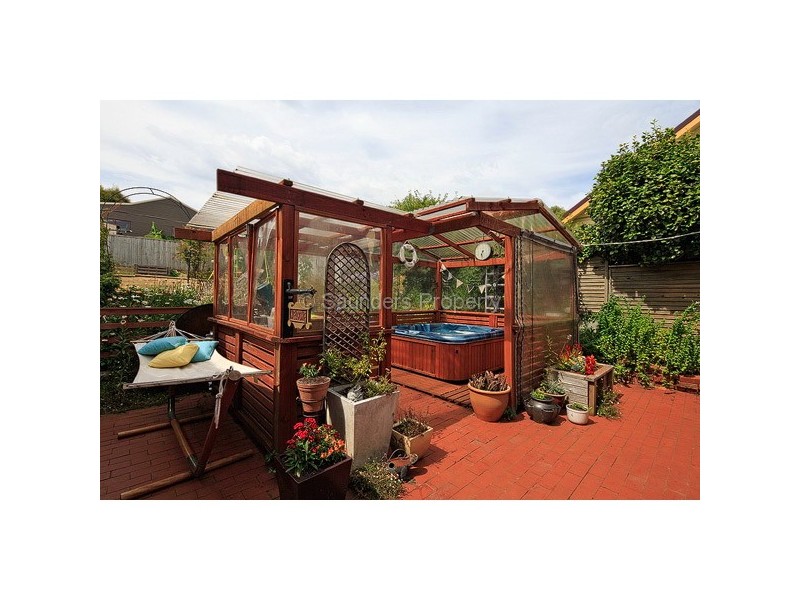 1 Villiers Street, Parklands TAS 7320