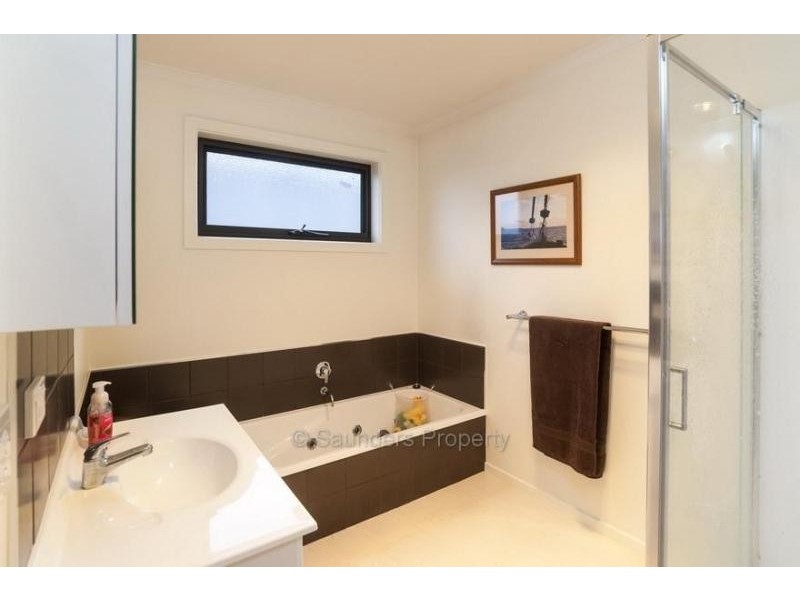 36 McCall Terrace, Stony Rise TAS 7310