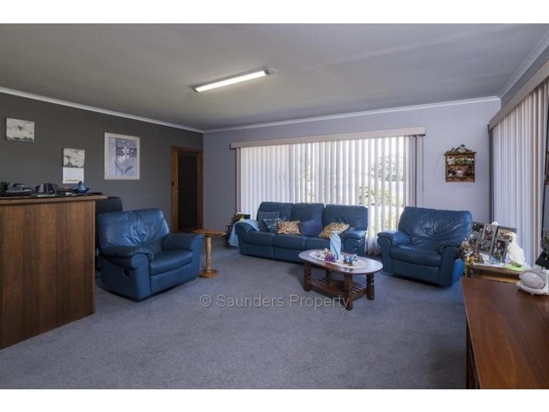 7 Helen Street, West Ulverstone TAS 7315