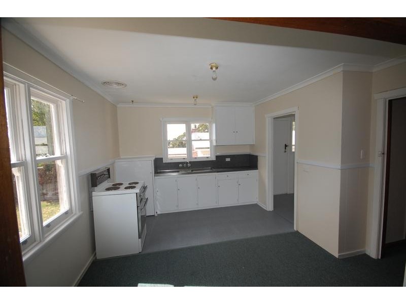 29 Woodward Avenue, Hillcrest TAS 7320
