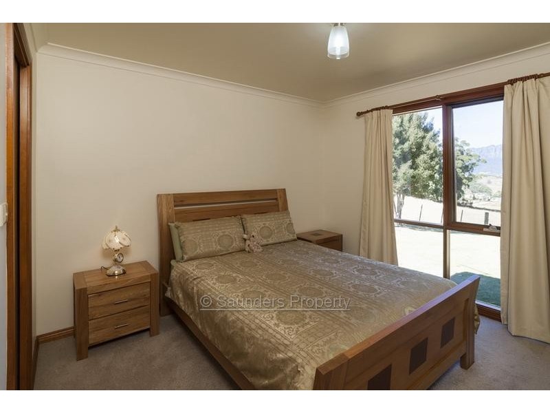 Nowhere Else TAS 7306