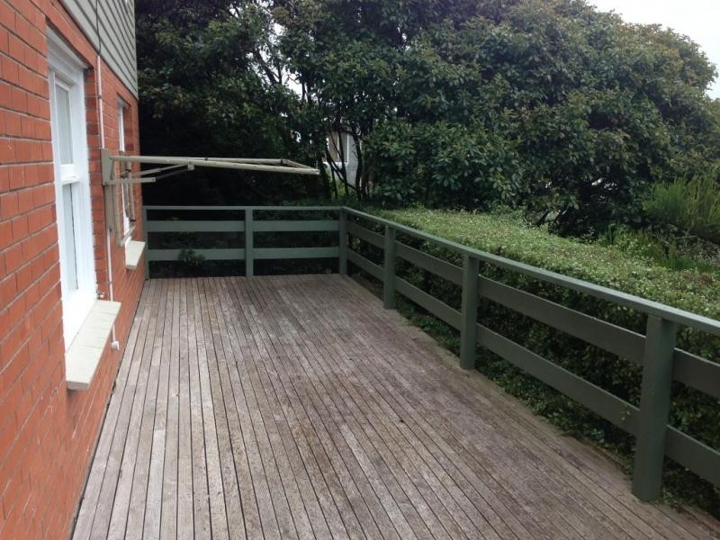 2/21 Quinn Street, Penguin TAS 7316
