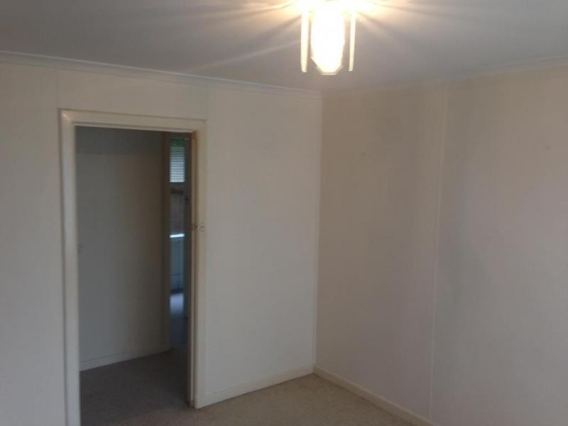 2/21 Quinn Street, Penguin TAS 7316