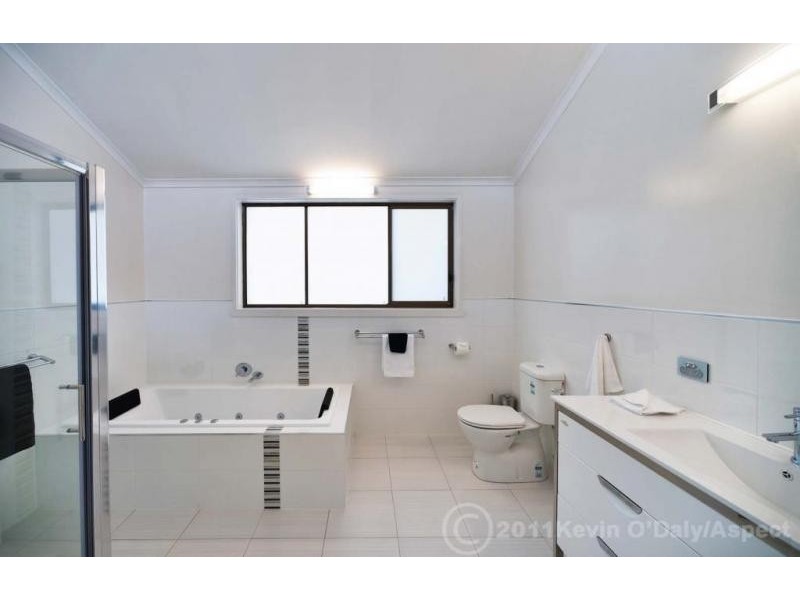 2 Chanel Street, Park Grove TAS 7320