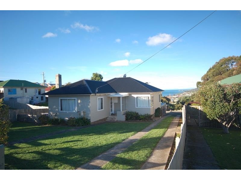 20 Rekuna Road, Penguin TAS 7316