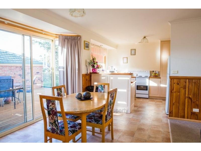 3/100a Nicholls Street, Devonport TAS 7310