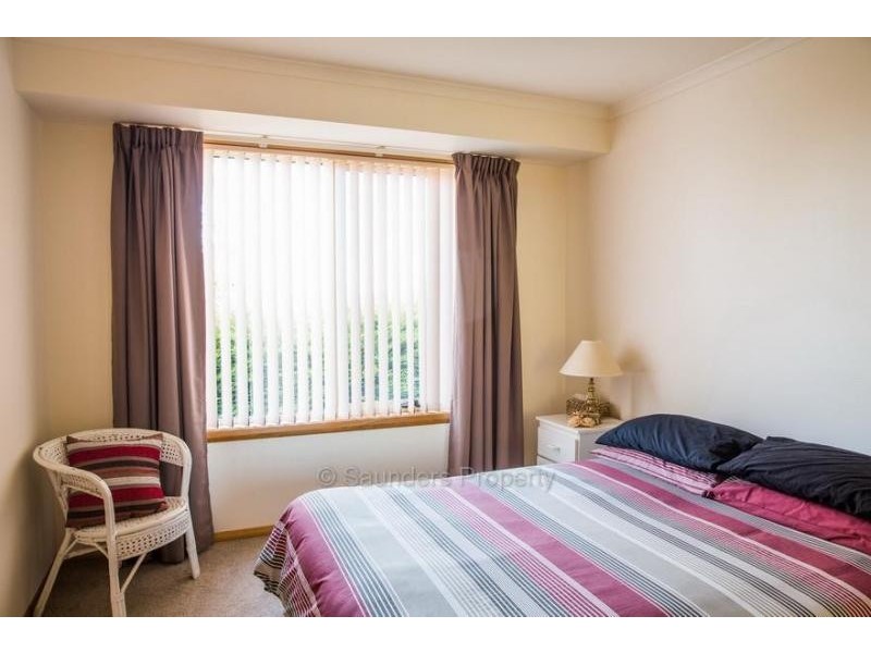 3/100a Nicholls Street, Devonport TAS 7310