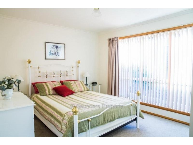 3/100a Nicholls Street, Devonport TAS 7310