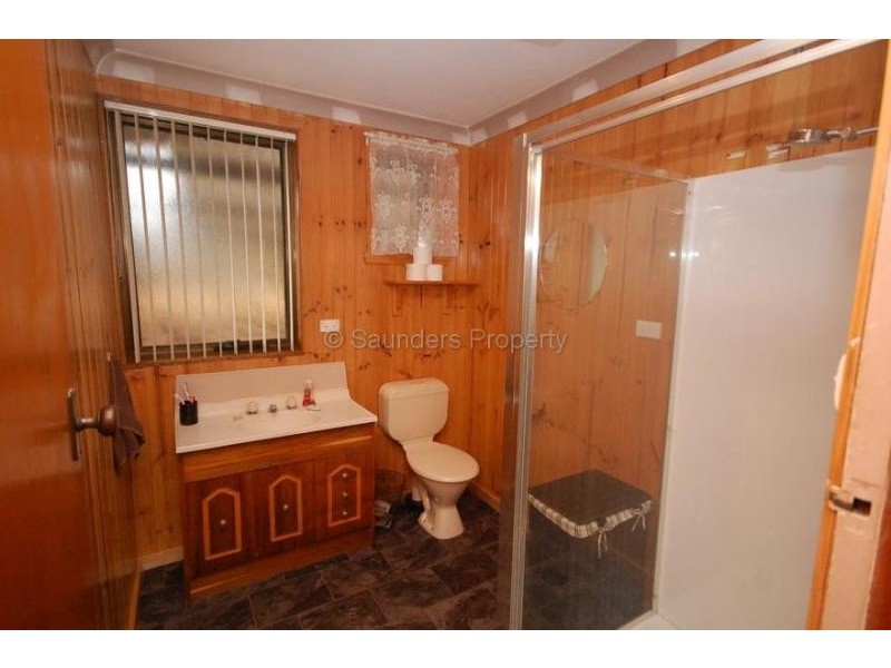 20 Beaufort Street, Somerset TAS 7322