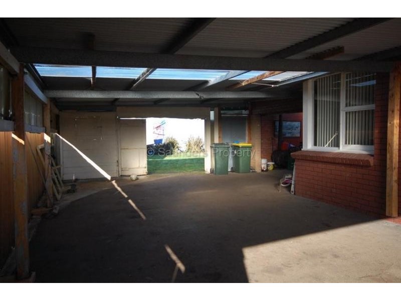 20 Beaufort Street, Somerset TAS 7322