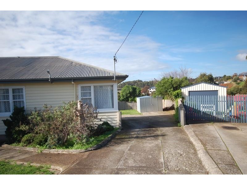 34 Whitford Street, Upper Burnie TAS 7320