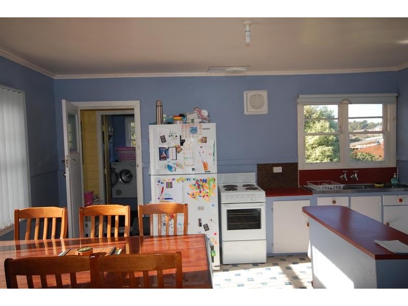 34 Whitford Street, Upper Burnie TAS 7320