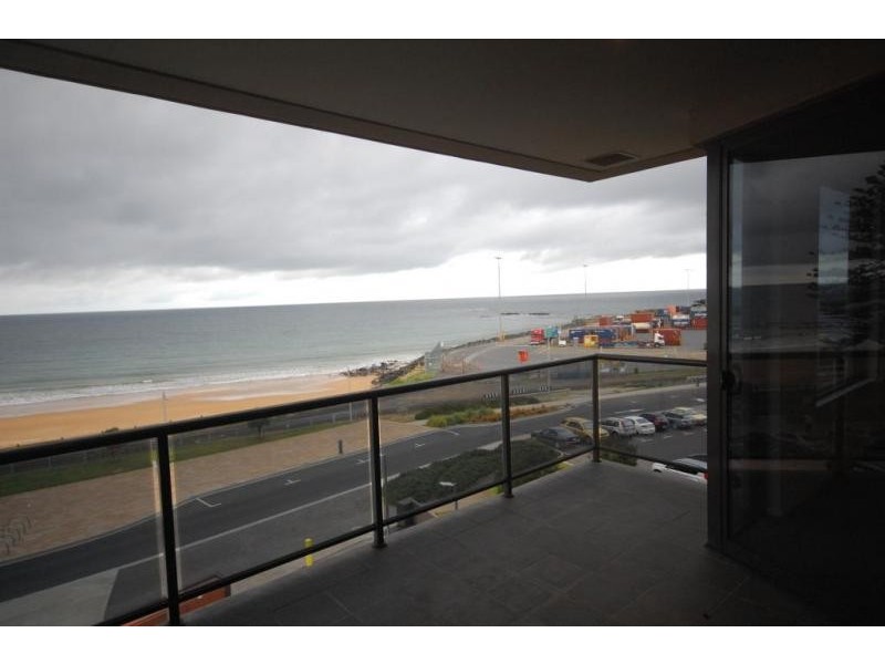 6/5 North Terrace, Burnie TAS 7320