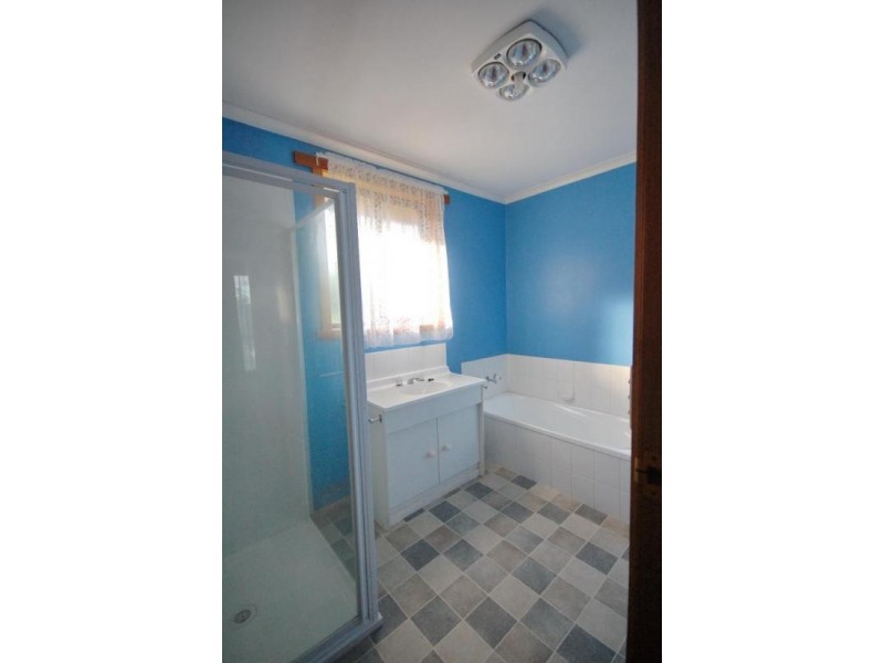 10 Ramsden Street, Somerset TAS 7322