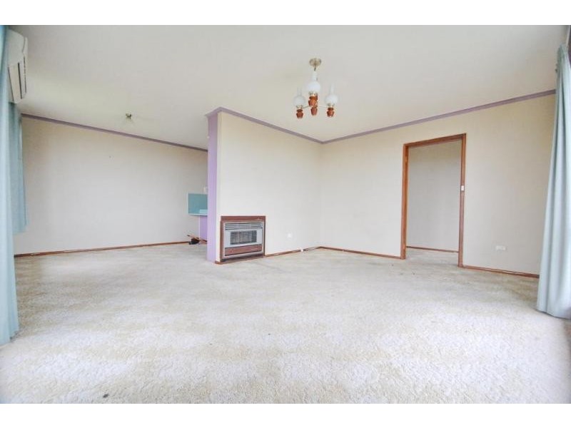 6 Flinders Drive, Somerset TAS 7322