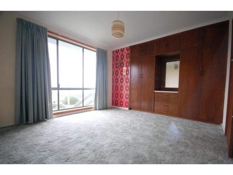6 Flinders Drive, Somerset TAS 7322