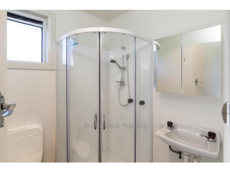 27 Blackwood Road, West Ulverstone TAS 7315