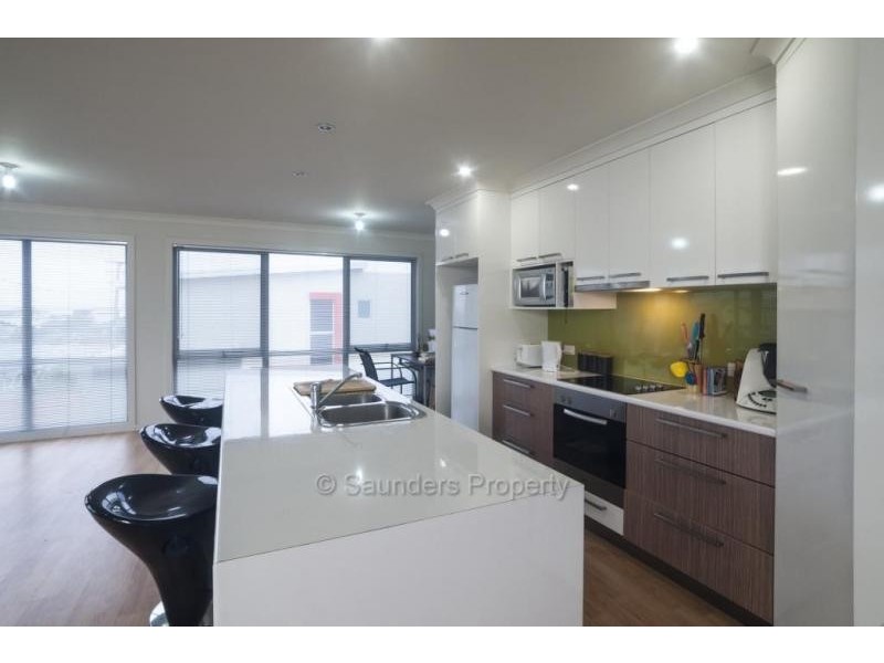 2/3 Arthur Street, Shearwater TAS 7307