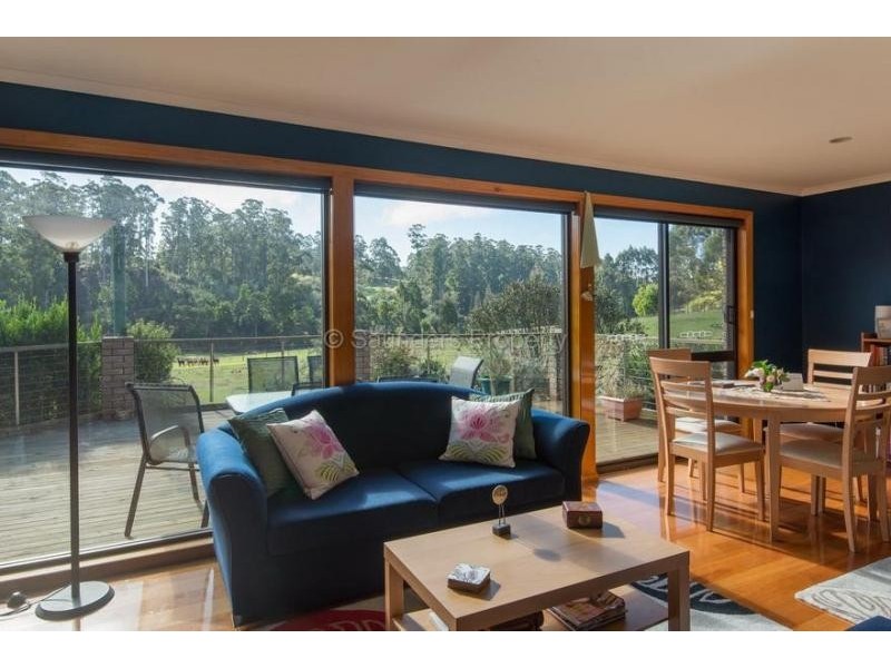 422a Back Cam Road, Somerset TAS 7322