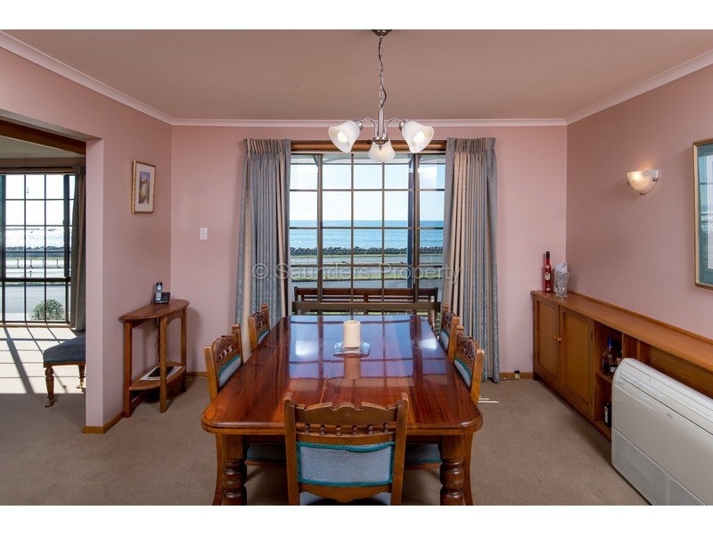 Chasm Creek TAS 7321