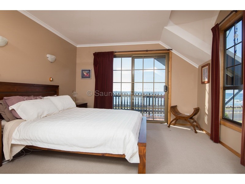 Chasm Creek TAS 7321