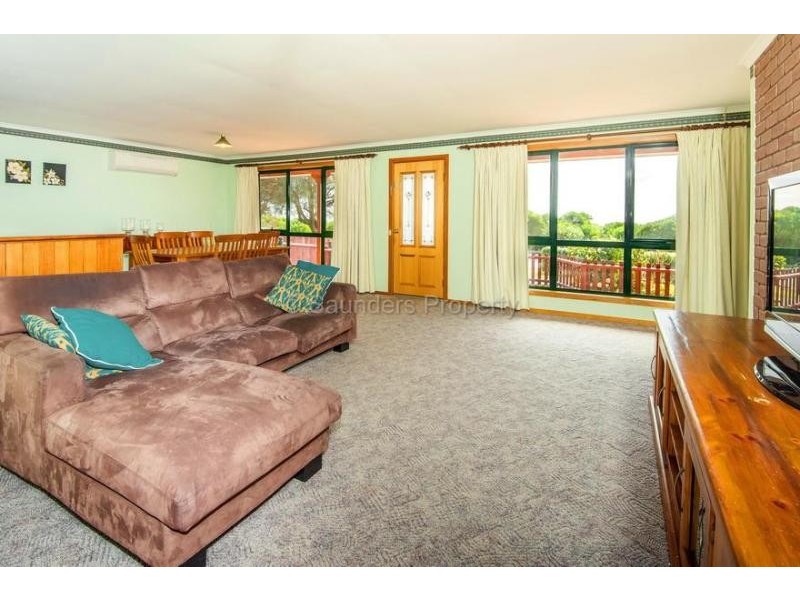 206a Main Road, Penguin TAS 7316