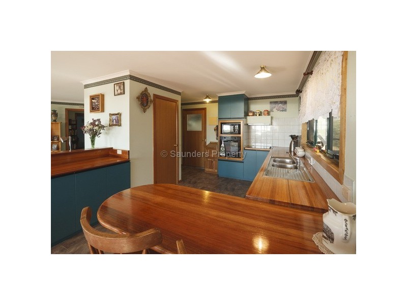 206a Main Road, Penguin TAS 7316