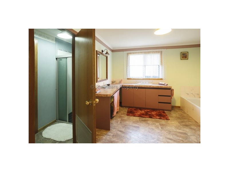 206a Main Road, Penguin TAS 7316