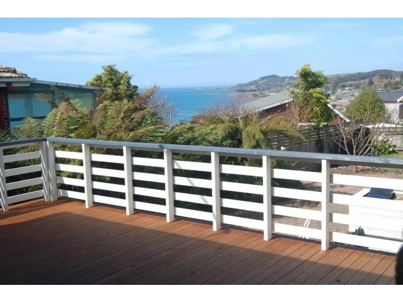 13 Mission Hill Road, Penguin TAS 7316